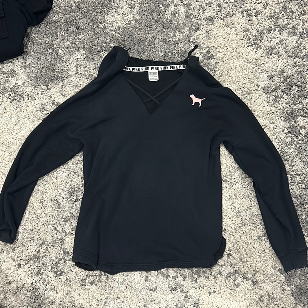 Pink V neck sweatshirt!!